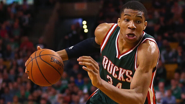 徐正源：争冠过程中球员已在场上竭尽全力；首尔队有很多优点（徐正源：争冠路上队员拼尽全力，首尔队优势众多）