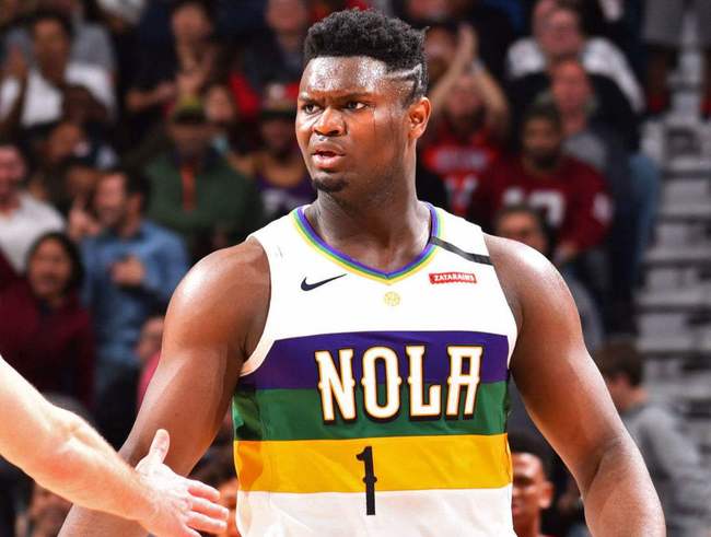 记者：如今国脚级球员税后拿100万甚至几十万年薪越来越普遍（记者：国脚级球员税后年薪百万甚至数十万日益普遍）