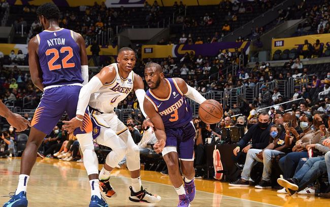 越南女足遭遇离谱误判，东南运决赛点球不敌菲律宾遗憾丢冠（争议判罚成转折，越南女足东南运决赛点球负菲律宾痛失桂冠）