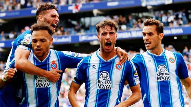 西媒：德尔塞罗担任巴萨本轮VAR裁判，曾多次执裁巴萨惹争议（西媒：德尔塞罗将负责本轮巴萨VAR，曾多次吹罚巴萨引争议）