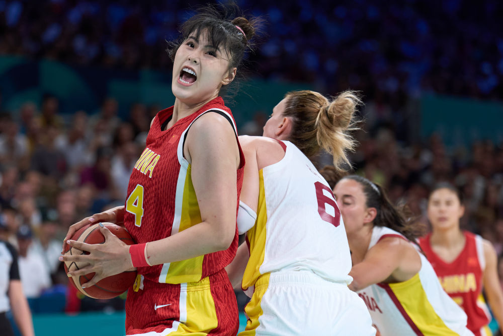 阿莱格里：普利希奇很难赶上比赛；并不是我在改造莱奥（阿莱格里：普利希奇恐无缘本场；莱奥不是我改造的）