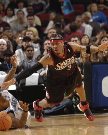 邓涵文社媒发文告别三镇：感谢俱乐部和这里的所有人（邓涵文社媒道别三镇：感谢俱乐部与所有人）