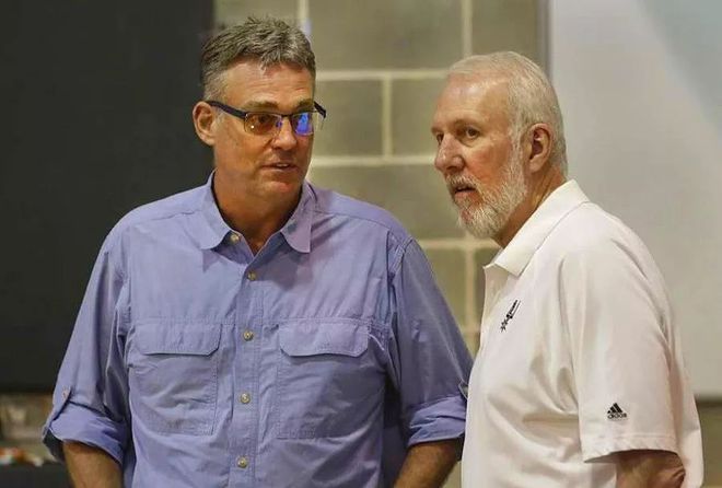 67032人，横滨水手vs利物浦上座人数创J联赛球队主场纪录（横滨水手战利物浦吸引67032名观众，刷新J联赛俱乐部主场上座纪录）