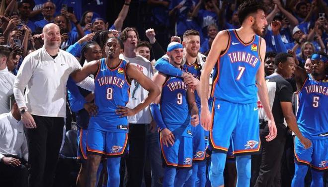 贝巴：C罗对曼联的批评很中肯，年轻球员要明白为何C罗这么说（贝巴：C罗批评曼联一针见血，年轻球员应弄清他为何这样说）