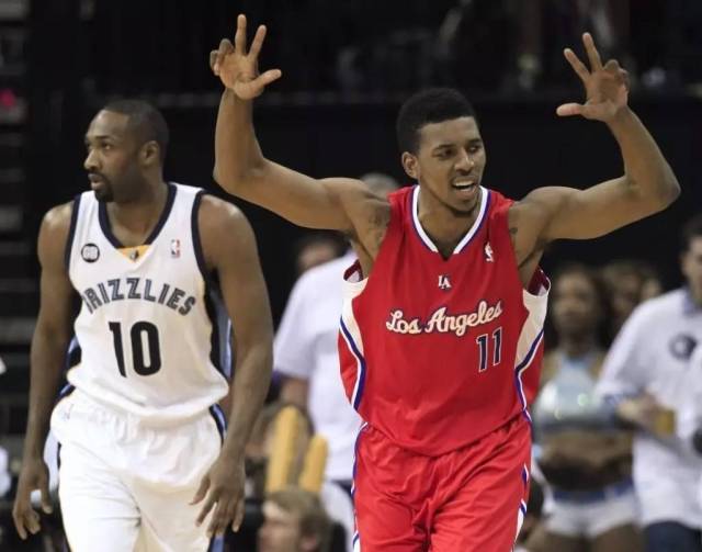 防守不稳，问题可能不在后卫（防守不佳，症结或不在后卫）