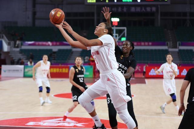 意天空：阿切尔比至少缺阵一个月，恰20伤势不重接受每日评估（意天空：阿切尔比至少休战一月，恰20伤势轻微每日评估）