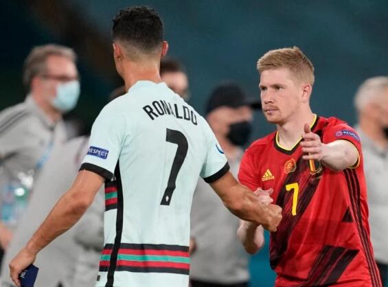 CBA公司官宣：头部网络平台正式成为联赛新官方内容平台（CBA公司宣布：顶级互联网平台获批为联赛官方内容平台）