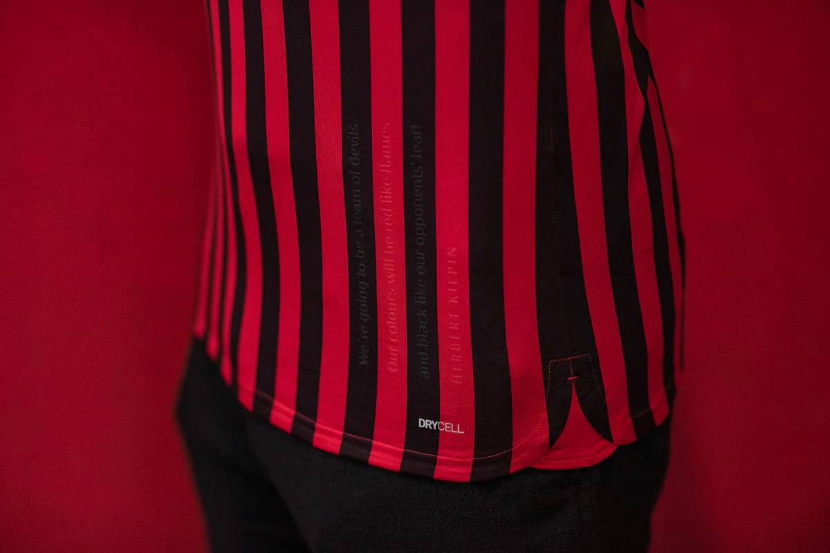 手感很一般！杜智博半场5中1仅拿4分1助 正负值-21暂时最低（手感不佳，杜智博半场5投1中仅4分1助，正负值-21暂列最低）