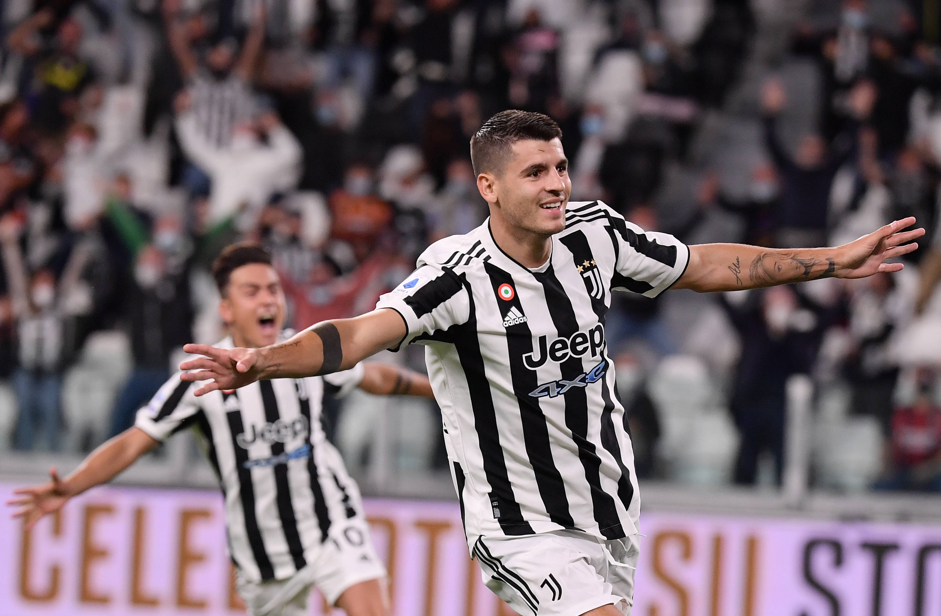 欧冠积分榜：拜仁、阿森纳、国米全胜领跑，下轮前二直接对话（欧冠积分形势：拜仁、阿森纳、国米全胜领跑，下轮前二正面对决）