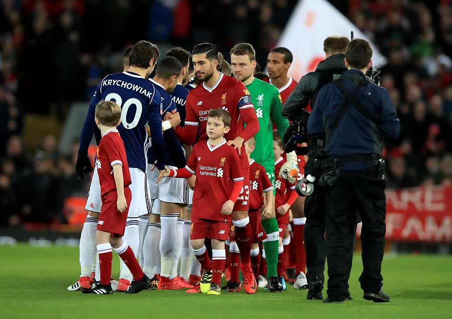 文班成历史最快达成3000分1000篮板500助攻的中锋（文班刷新纪录，成为史上最快达成3000分、1000篮板、500助攻的中锋）